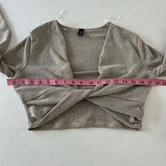 Windsor Taupe Knit Twist Front Crop Top & High Waist Pants Set – Size L - Picture 10 of 15